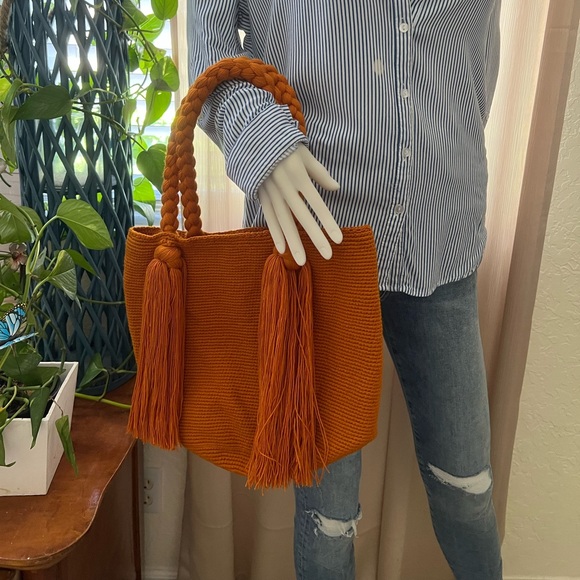 Classic Burnt Orange Handwoven Tote Bag- Boho Chic Trendy Top Handle Bag - Picture 4 of 7
